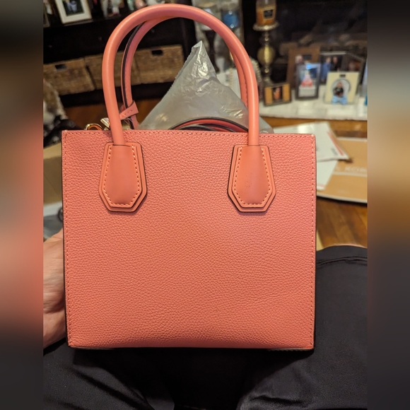 Michael Kors Purse - Picture 4 of 5